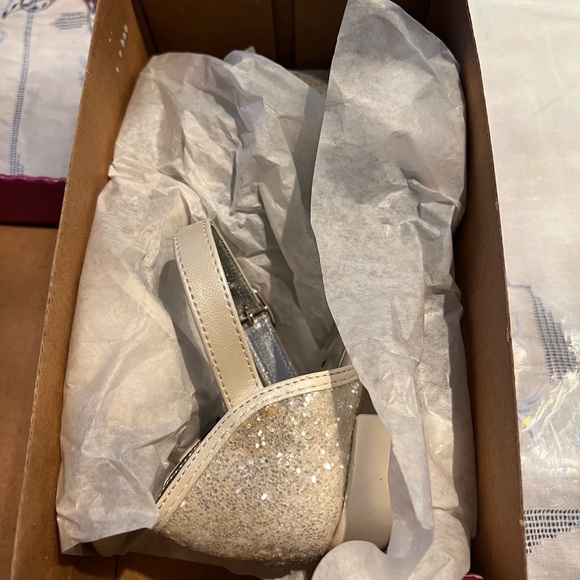 ☀️ Girls white sparkling shoes - Picture 9 of 15